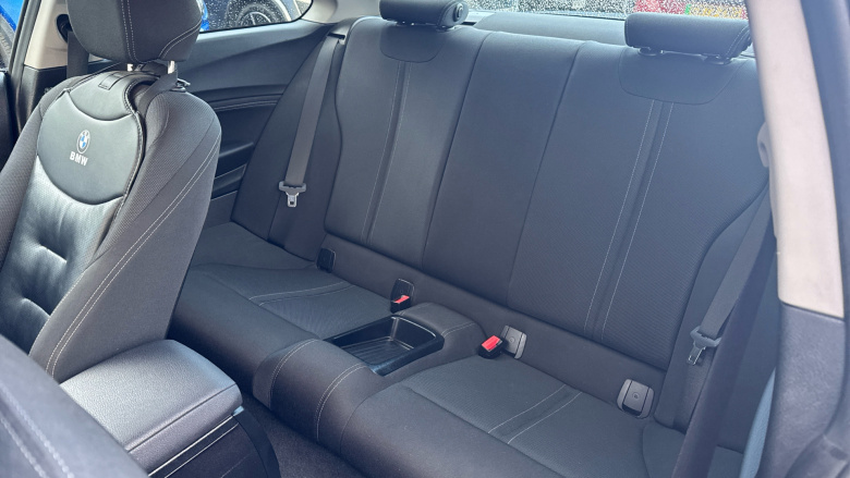 BMW 2 Series 218i Sport 2dr [Nav] Petrol Coupe